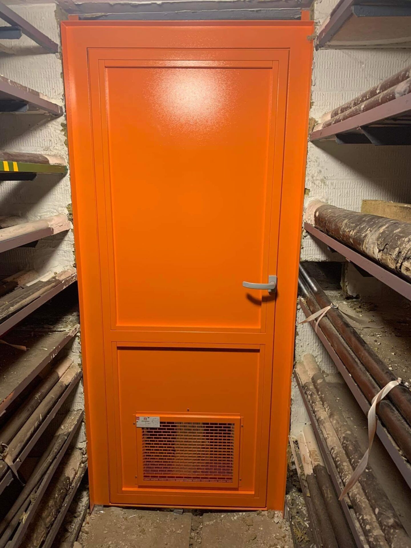 f9f9c53d-f0be-47fa-bac5-e0ddd0d325e7